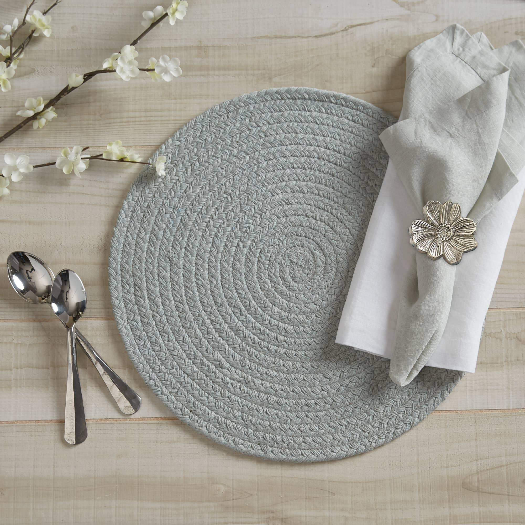 Split P - Wholesale Placemat - Essex Round Placemat - Blue Mist2