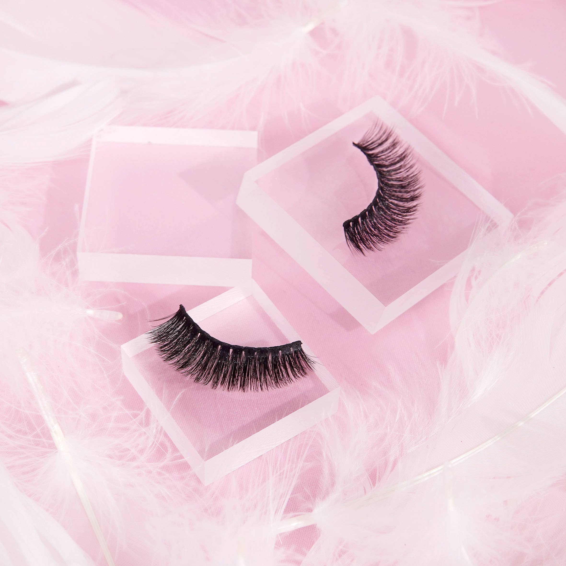 Soinvogue – wholesale False/fake eyelashes – Invogue Lash Birthday Glam - 2 Pack2