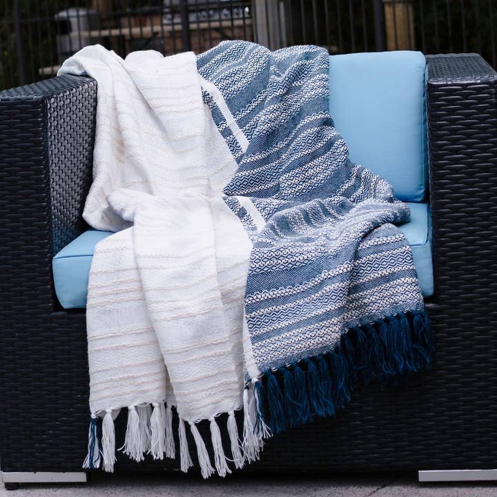 Elsie & Zoey - Wholesale Throw Blanket - Genevieve 50x70" Indoor/Outdoor Recycled Woven Throw Blanket