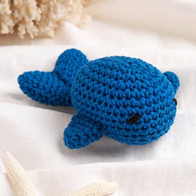 My Pocket Whale Einfaches Häkelset für den Großhandel von Wool Couture Company