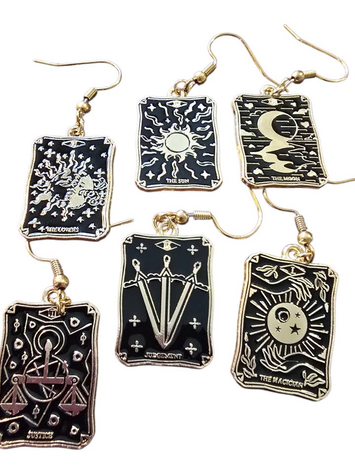 Orecchini Pendenti a Forma di Carta dei Tarocchi – Smalto Nero con Placcatura in Oro per la vendita all'ingrosso da parte di 2 Greeks Inc