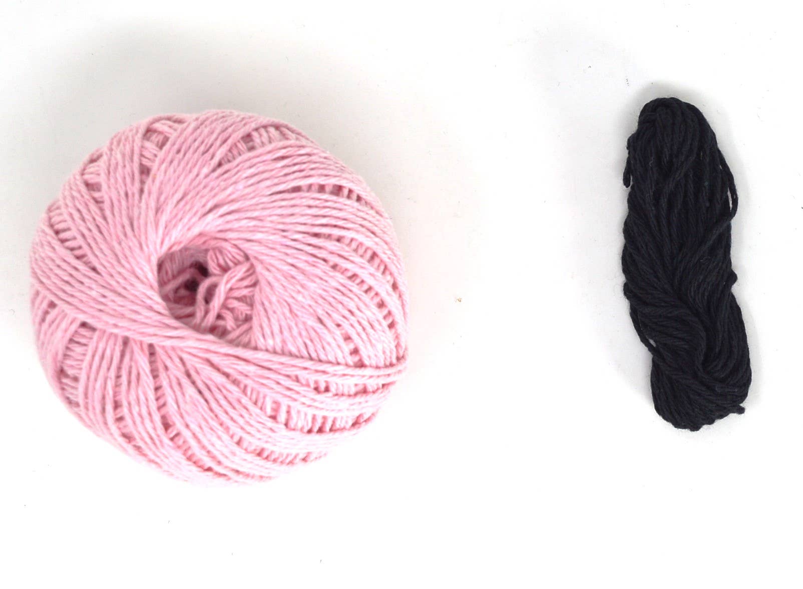 Creative World of Crafts – Engroshandel Strikke-/hækleartikler – Knitty Critters - Cubies - Esther Pig1