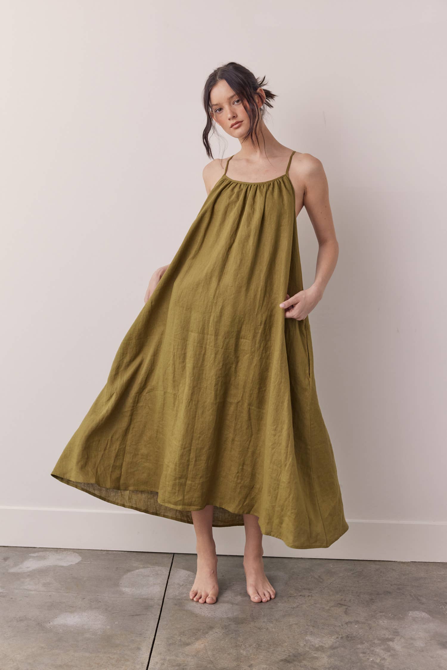 M Green Linen back tie ankle dress for wholesale on Faire7