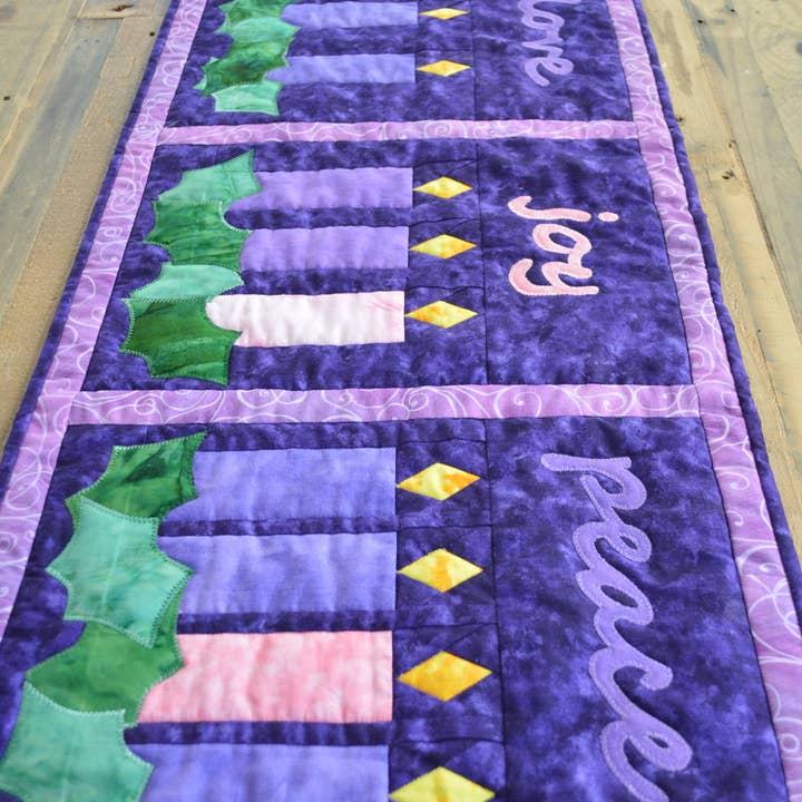 Faith and Fabric - Wholesale Quilt - Quilt Pattern: Advent Wreath4