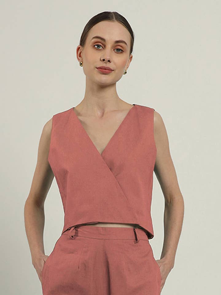 Top Avorio Rosa con Scollo a V Sovrapposto (Senza Parte Inferiore) per la vendita all'ingrosso da parte di Thevasa