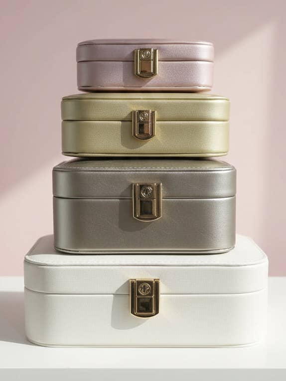 Boîte à Bijoux de Voyage – Organisateur de Bibelots Compact avec Miroir pour la vente par Arya Jewellery Wholesale