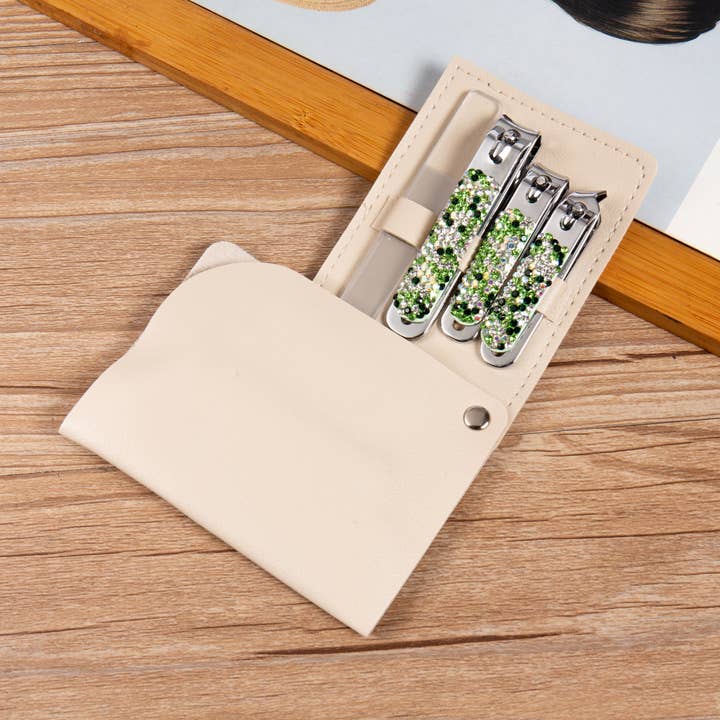 Ole - Wholesale Nailcare Set - Ceramic Rhinestone Manicure Nail Clipper Kit ACR100057