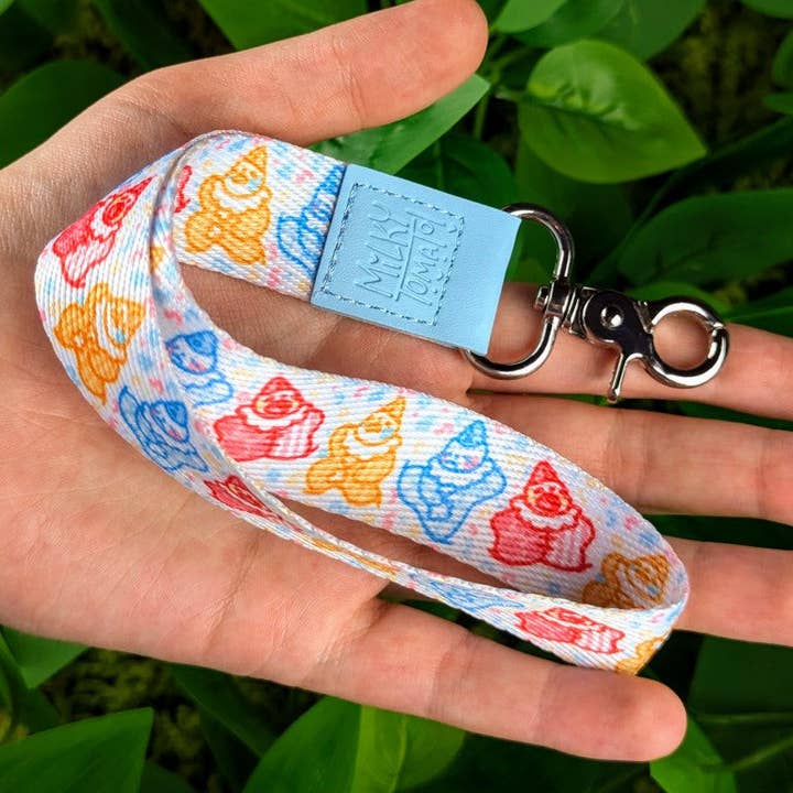 Petit Clown Dragonne de Poignet pour la vente par Milky Tomato