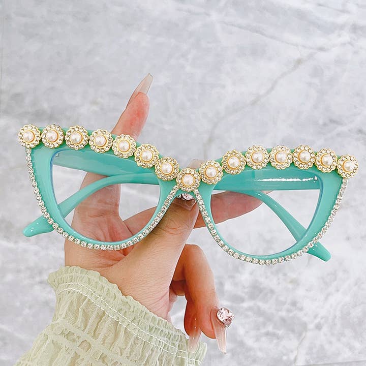 ACCITY - Wholesale Sunglasses - Women's - HANDMADE RHINESTONE PEARL RETRO CAT-EYE SUNGLASSES_CWASG02685
