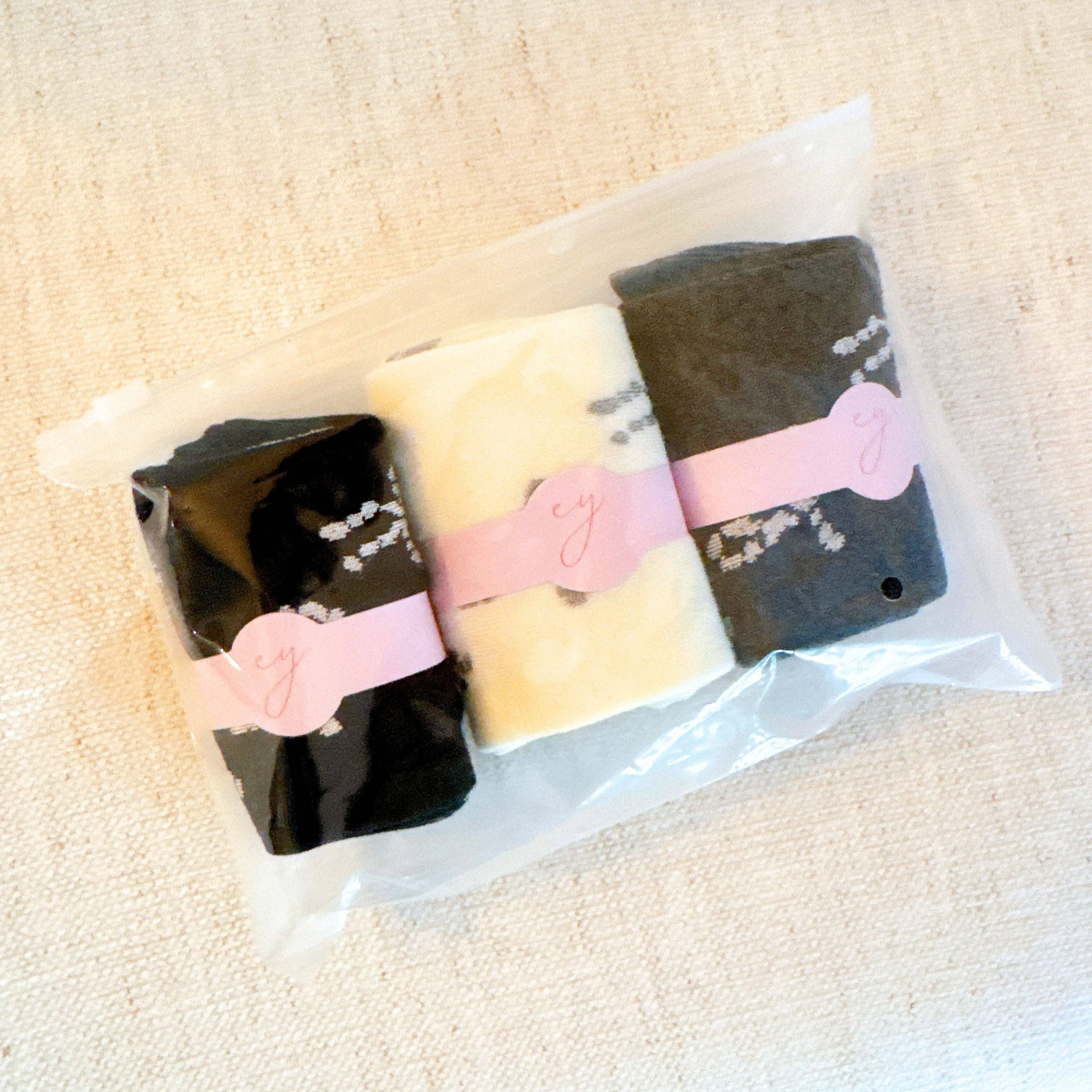 Ellison+Young - Wholesale Socks - Women's - Unique Mix Of Bows Socks Set Of 35