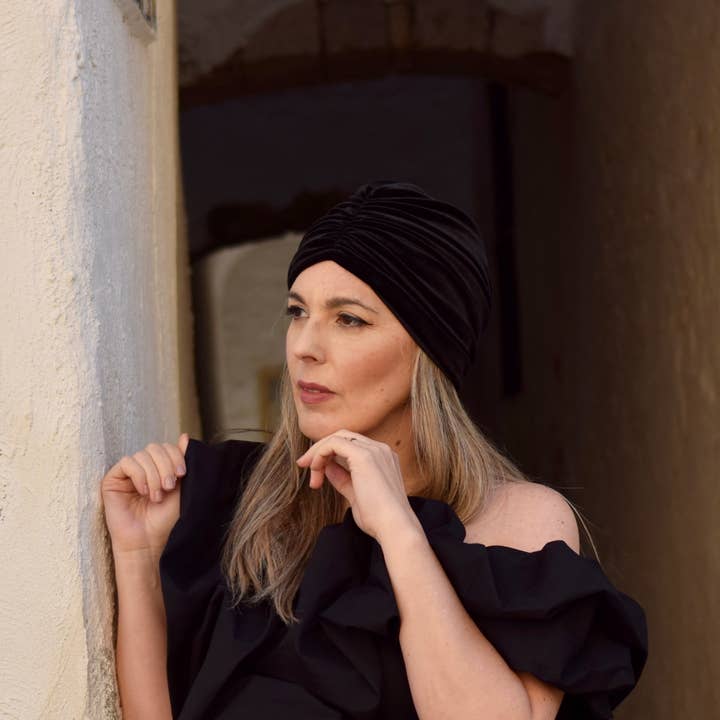 Petitama - Wholesale Fashion Headband - Women's - Black velvet turban for women, pre tied head wrap