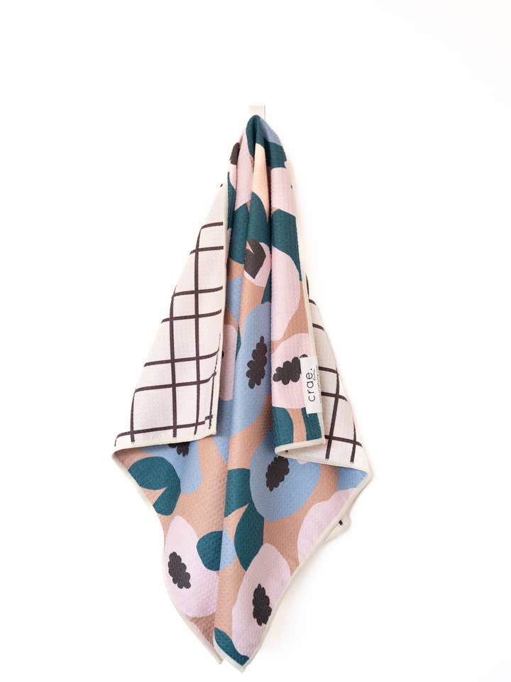 Lilly Plaid: Reversible Hand Towel for wholesale by Crae.Home