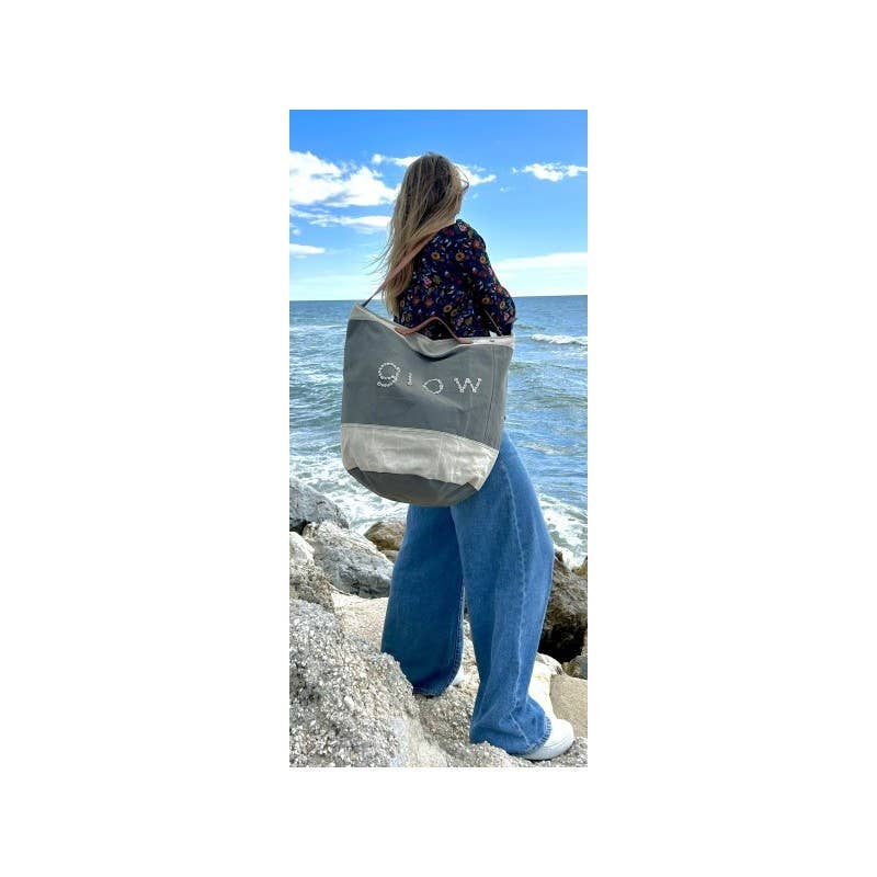 Casa Natura Design SL - Wholesale Beach Bag - Round Canvas Bag with Double Leather Handle and Zipper - PRESTON CHLOE6