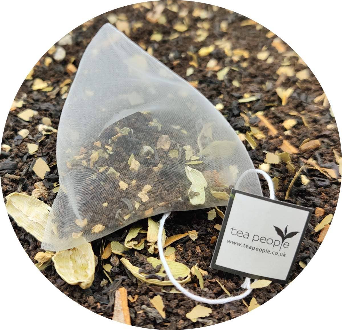 Tea People – wholesale Tea bags – Bombay Chai - 20 Pyramid Tin Caddy1