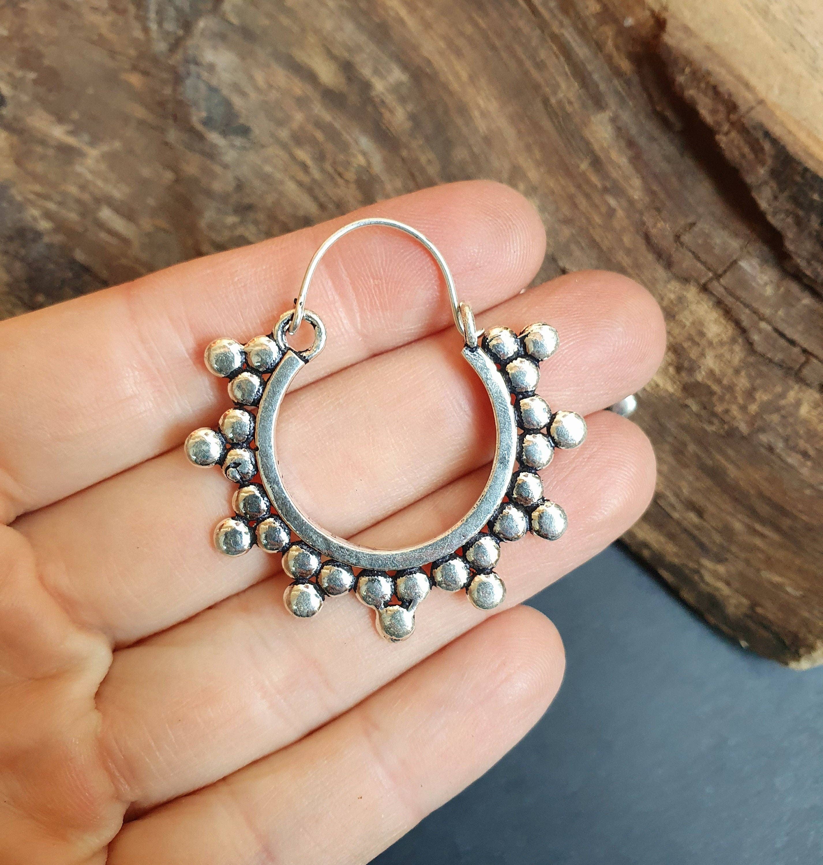 Kaali Boutique – wholesale Hoop earrings – Gypsy Flower Silver Hoop Earrings; Ethnic, Geometric, Rustic, Yoga, Hippie, Gypsy, Pretty, Psy, Boho, Bohemian, Festival3