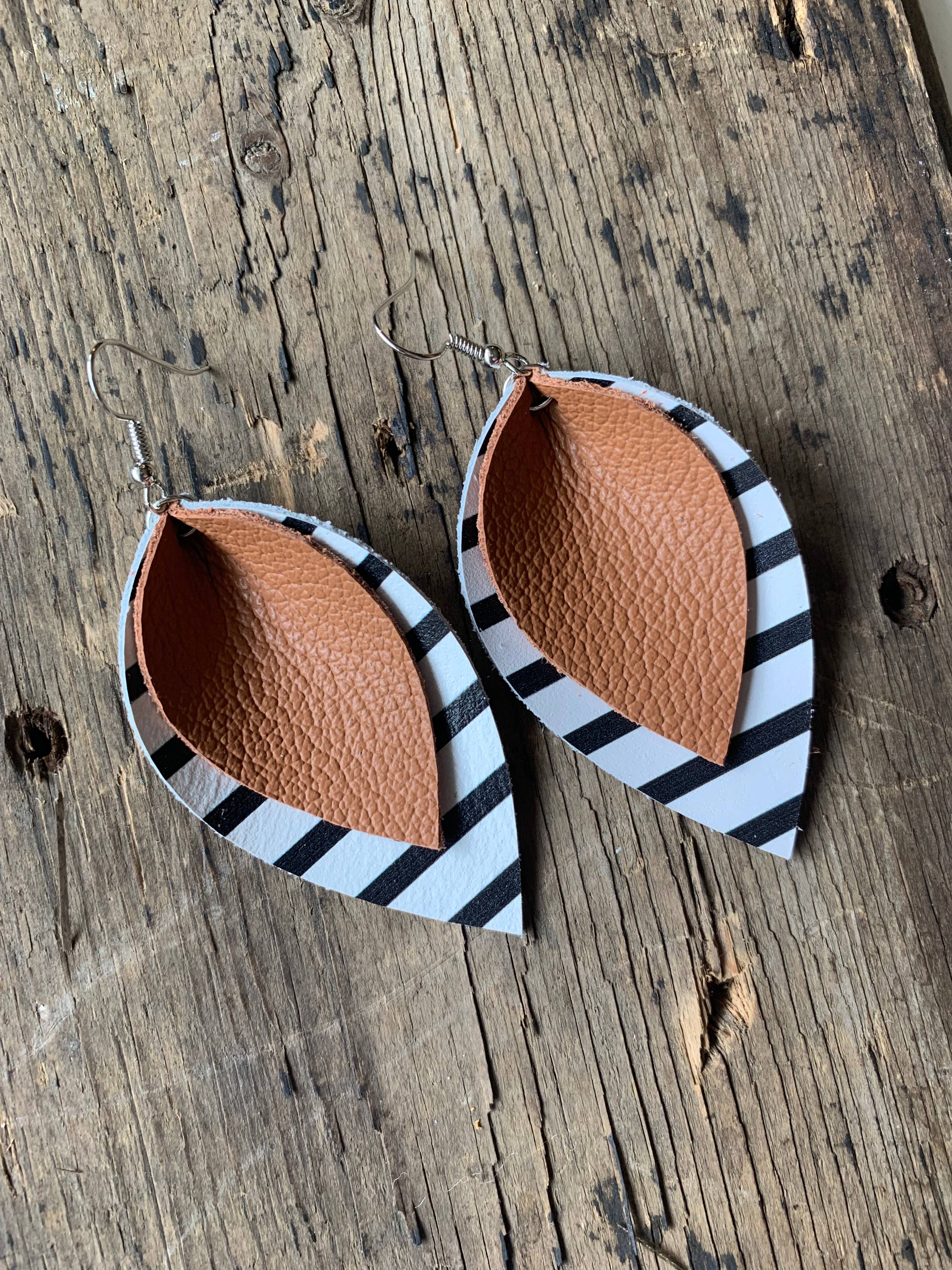 Jill's Jewels - Wholesale Dangle Earrings - Black and White Stripe Cognac Brown2