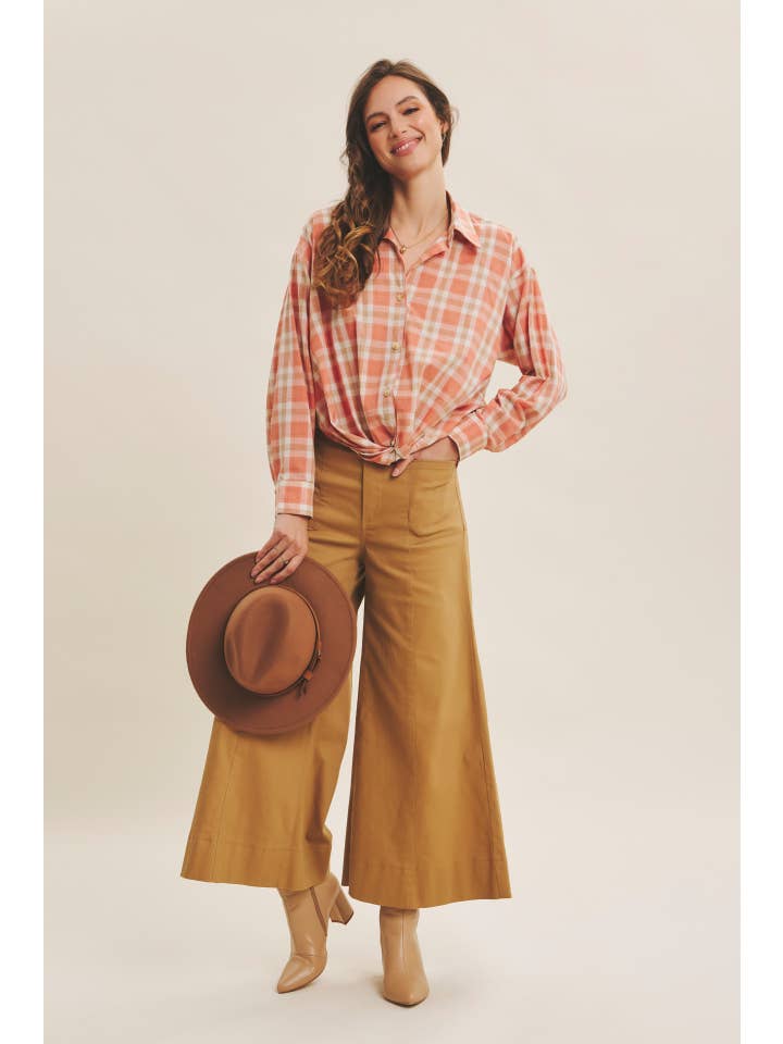 in february - Vente Jean – femme - PANTALON COURT À JAMBES LARGES ET TAILLE HAUTE EXTENSIBLE31