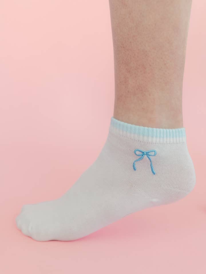Rock Paper Scissors - Wholesale Socks - Women's - Women's Embroidered Ankle Socks