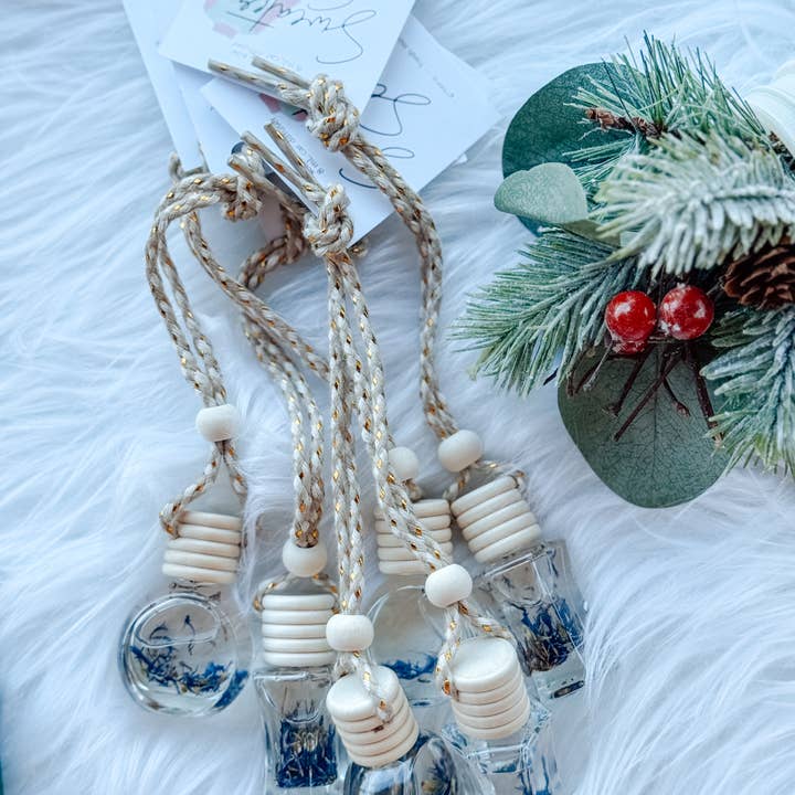 Scented By Elle - Wholesale Car Freshener - Unisex - Full Holiday/Christmas Car Diffuser Bundle — 80 Diffusers 10