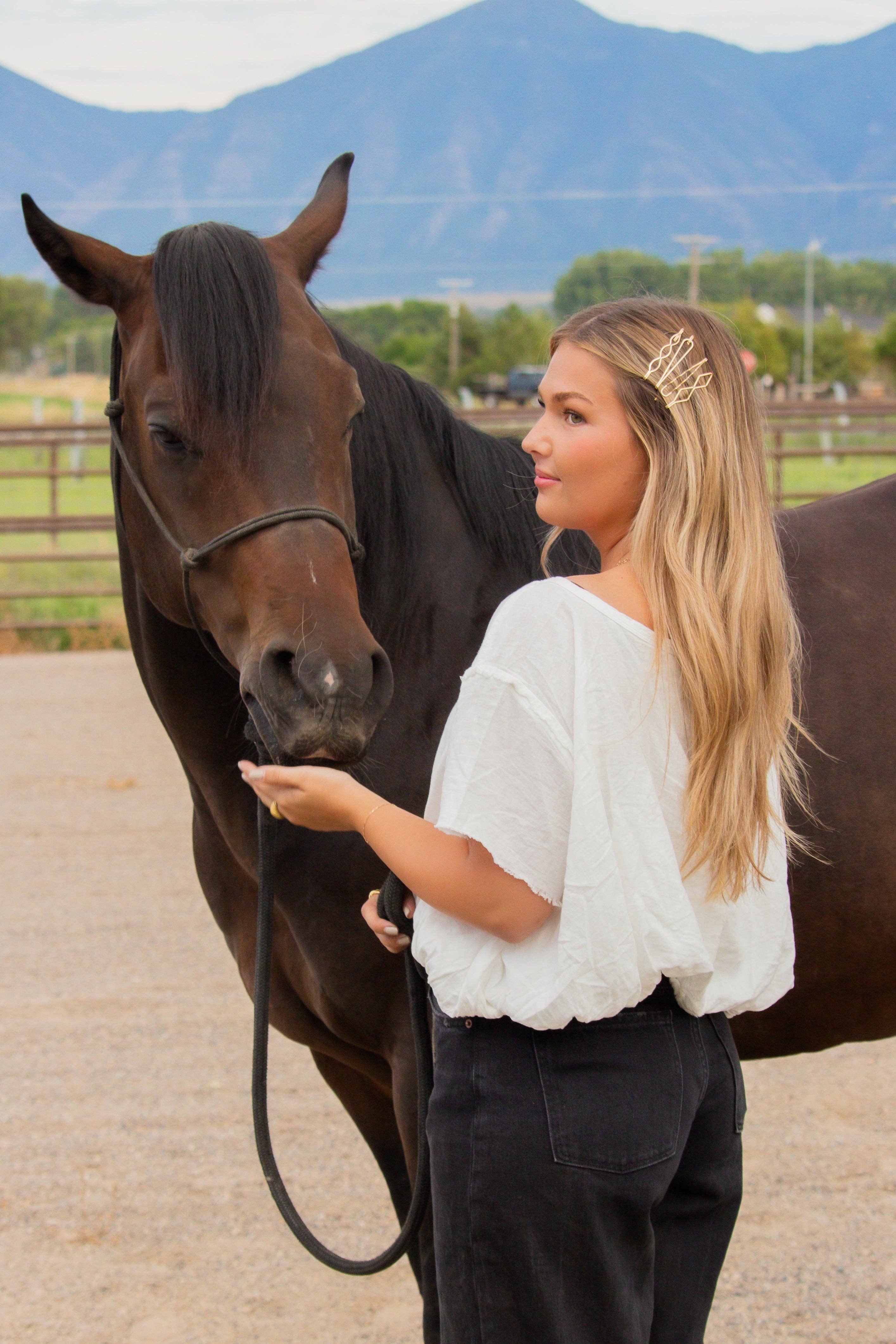 Shop Andi - Wholesale Bobby Pin - Women's - Golden Lasso Bobby Pins4