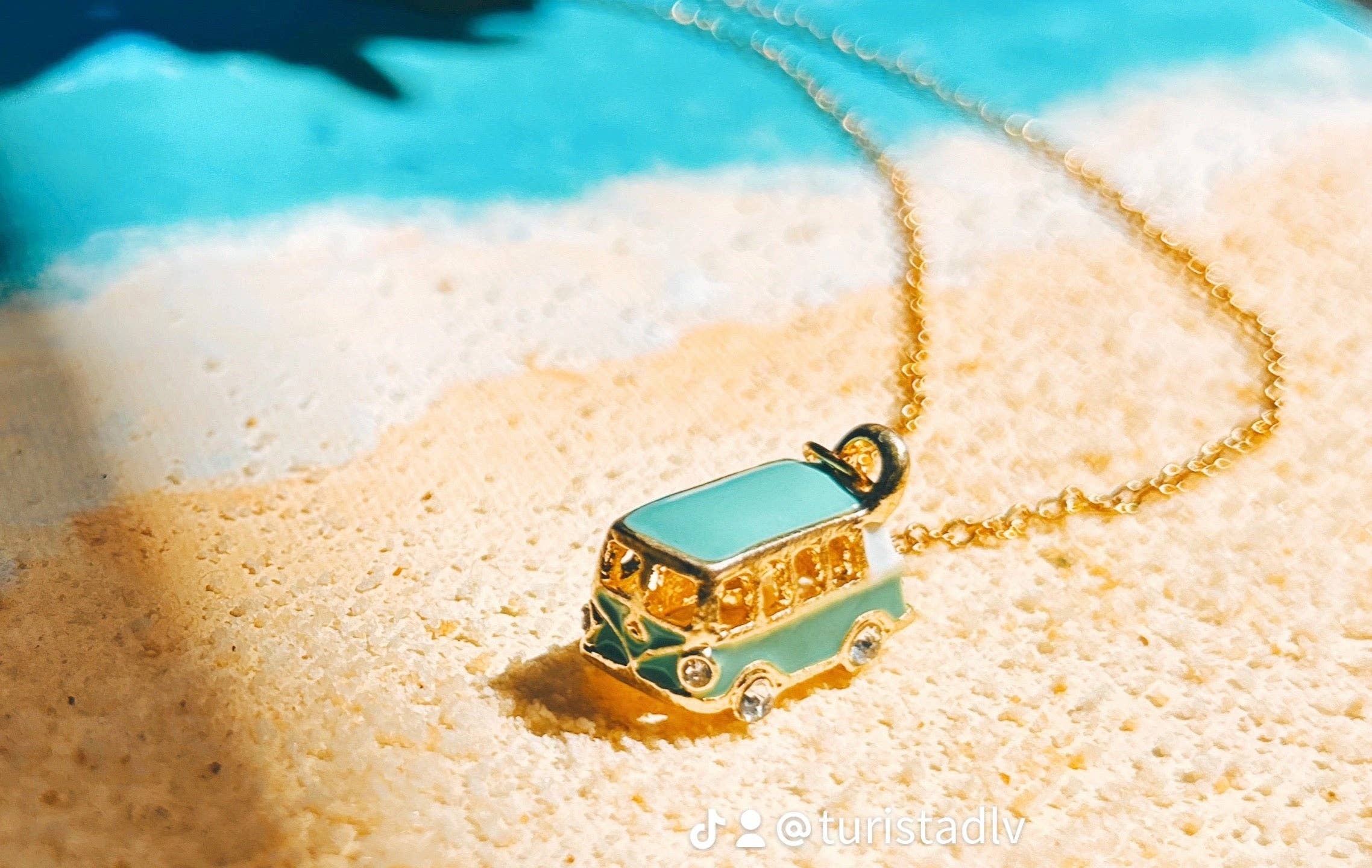 Turistadlv - Vente Colliers à pendentif - Collier Van Life avec pendentif van rétro pour voyageurs8