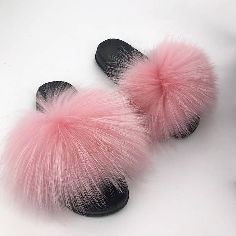 FurDecoration - Vente Chaussons – femme - Mules en vrai fourrure de raton laveur longue avec pompon moelleux pour femmes et filles6
