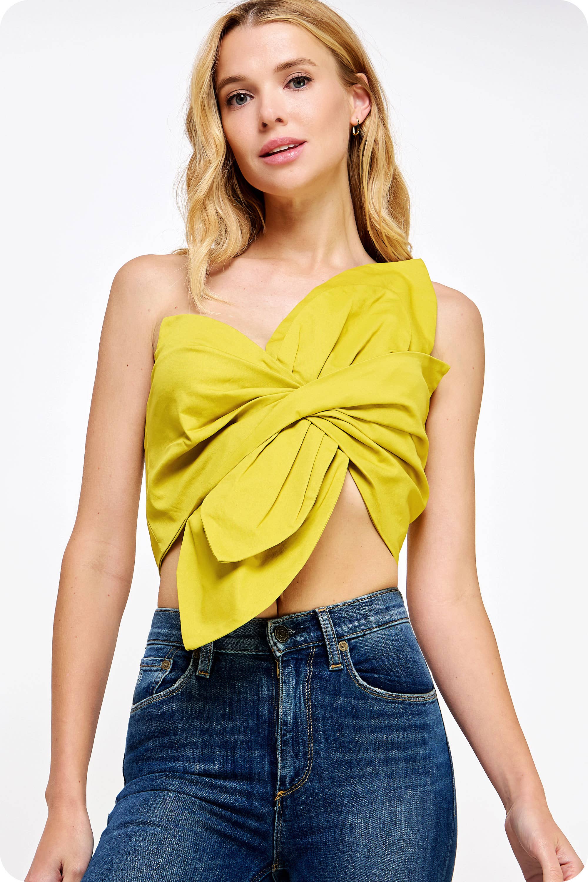 Strut & Bolt - Wholesale Shirt - Women's - One-Shoulder Knotted Flower Bow Crop Top18