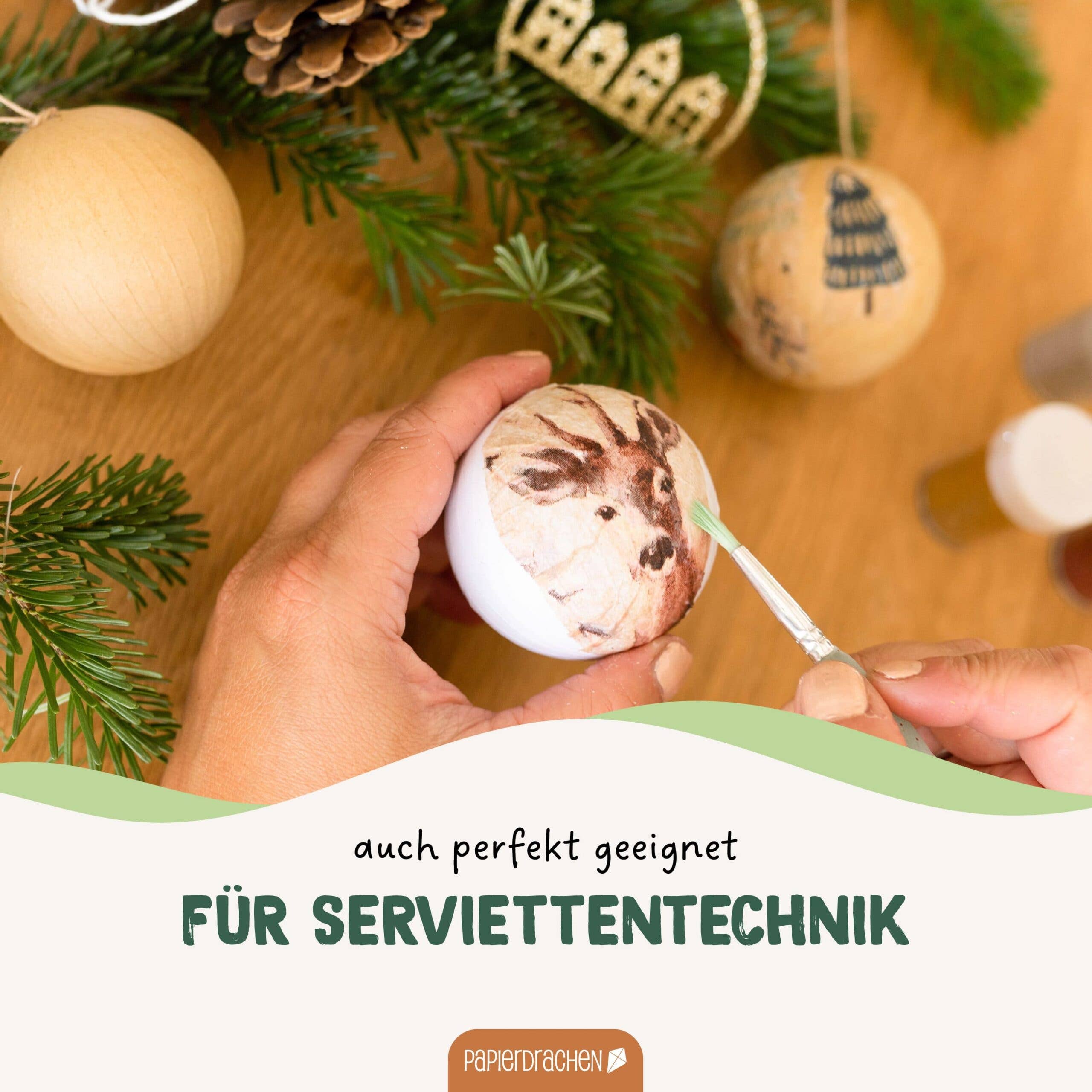 Papierdrachen – wholesale Prydnadsset – Pappersdrake 13 julkulor av papier-maché - Vit4