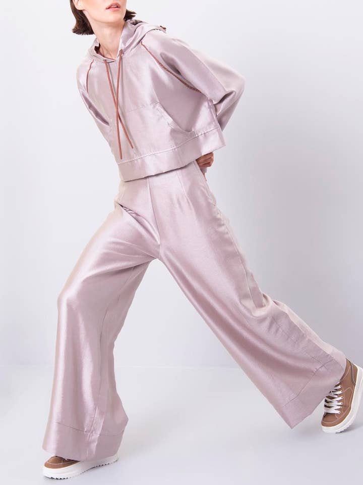 17056-High Waist Baggy Pant - Powder for wholesale by BSL