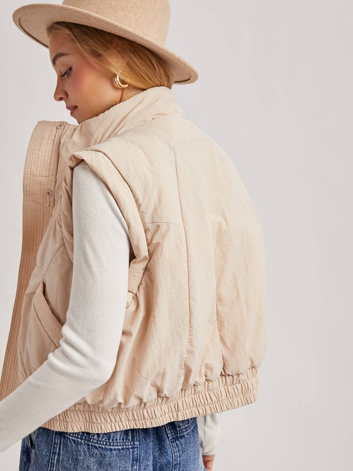 Bluivy - Wholesale Outerwear Vest - Women's - BOMBER STYLE PUFFER VEST WITH POCKETS6