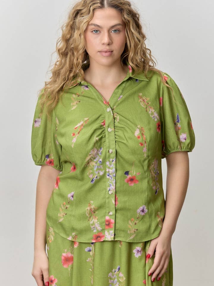 Plus Size Wildflower Print Button-Up Puff Sleeve Blouse for wholesale by Polagram by Wellmade USA