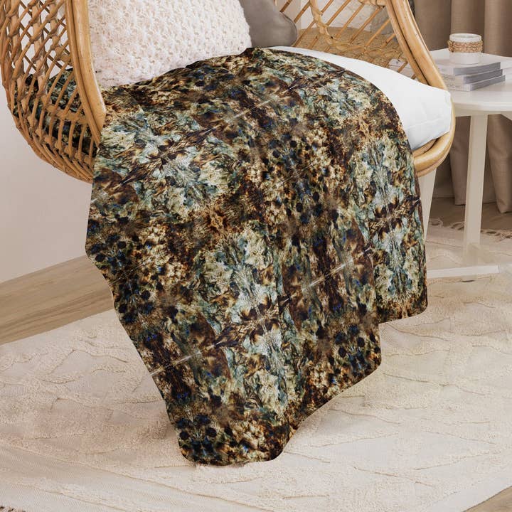 Couverture Sherpa Happenstance pour la vente par Jessica Morrison Fine Art & Design