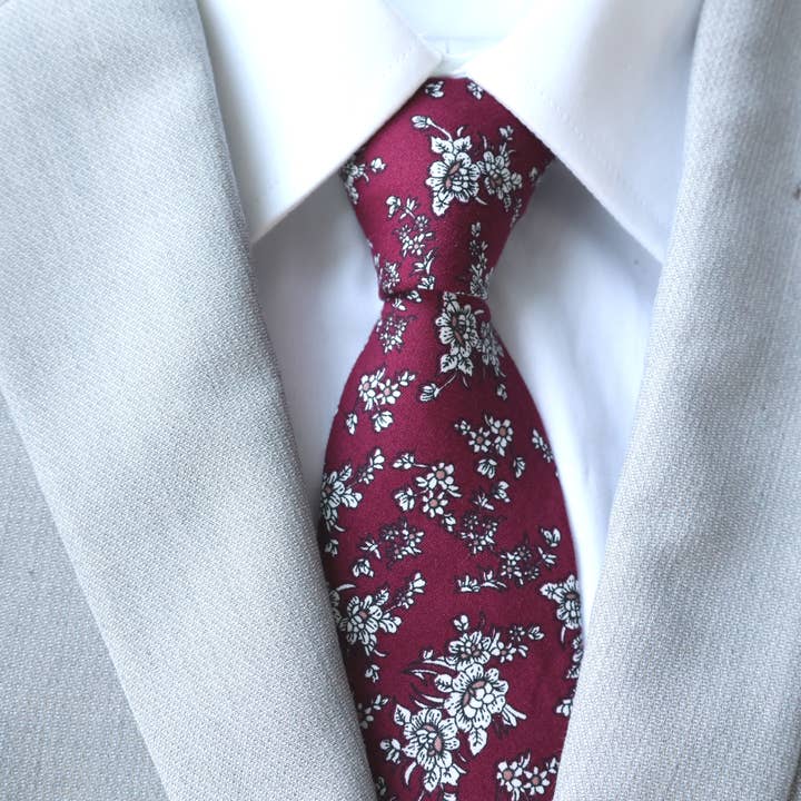 Caelan Cabernet Floral Skinny Tie and other Purchase Wholesale vismagneten. Free Returns & Net 60 Terms on Faire trending on Faire.