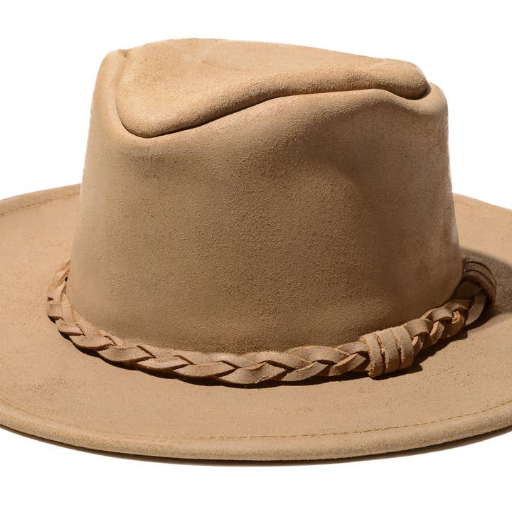 Chapeau de cowboy western unisexe en cuir vieilli avec tresse pour la vente par Minnetonka