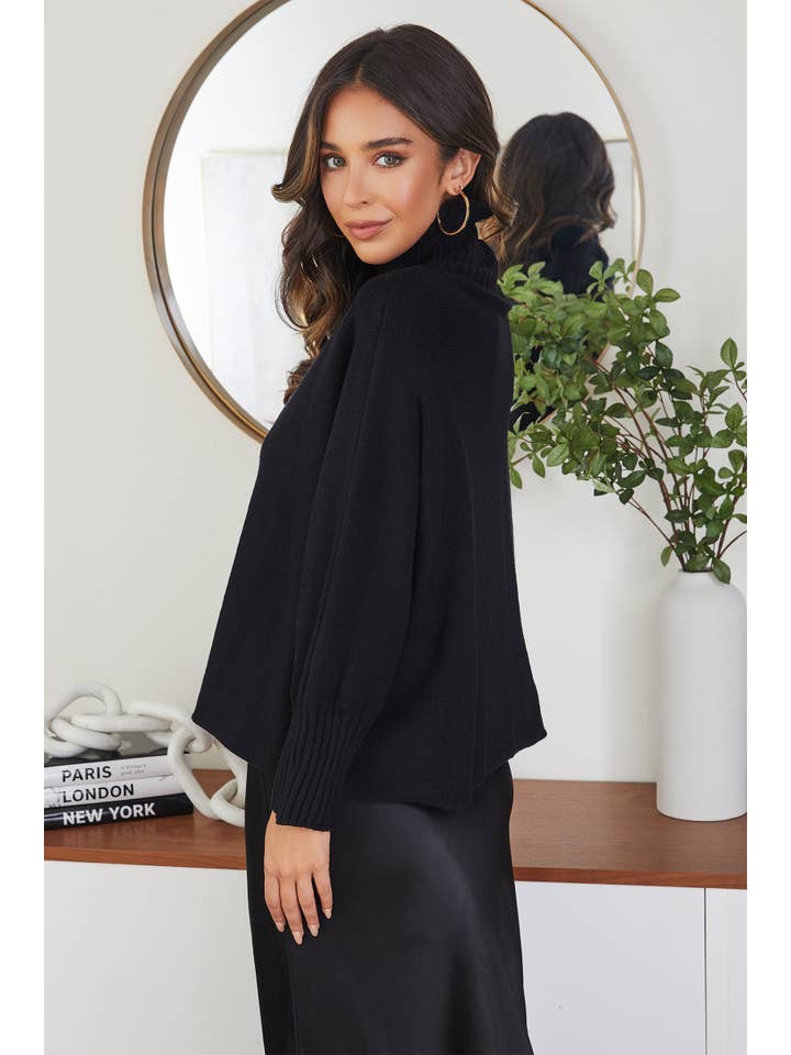 Nero MAGLIONE IN MAGLIA A COLLO ALTO DRAPPEGGIATO (7097-NERO) in vendita all'ingrosso su Faire3