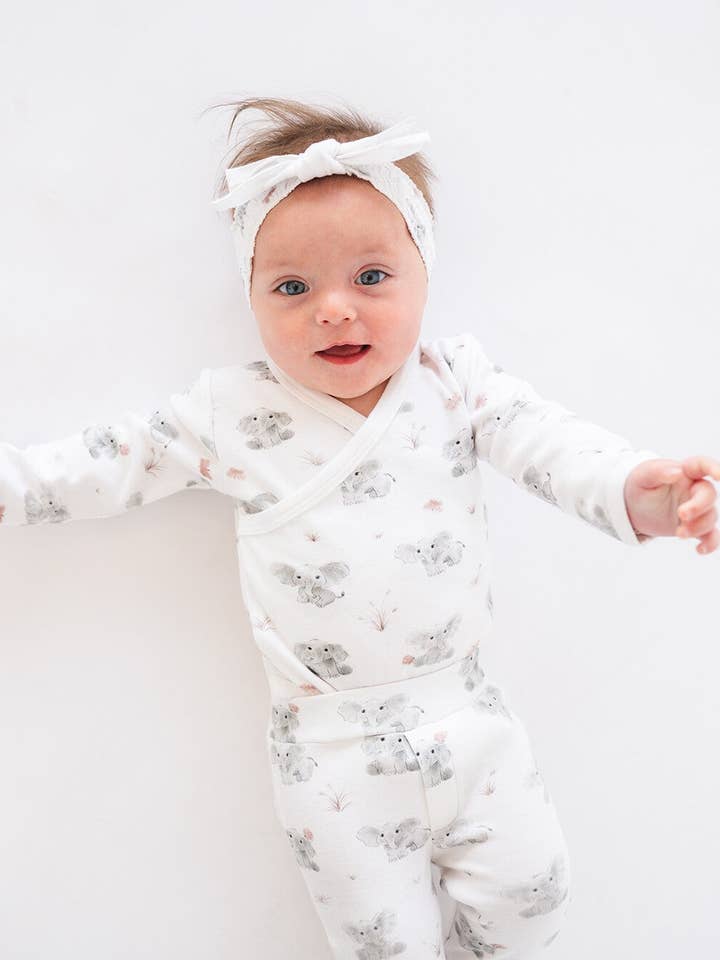 L'ovedbaby - Vendita all'ingrosso Completino - Neonati - Set Body Avvolgente Organico e Pantaloni con Piedini in Elefantino