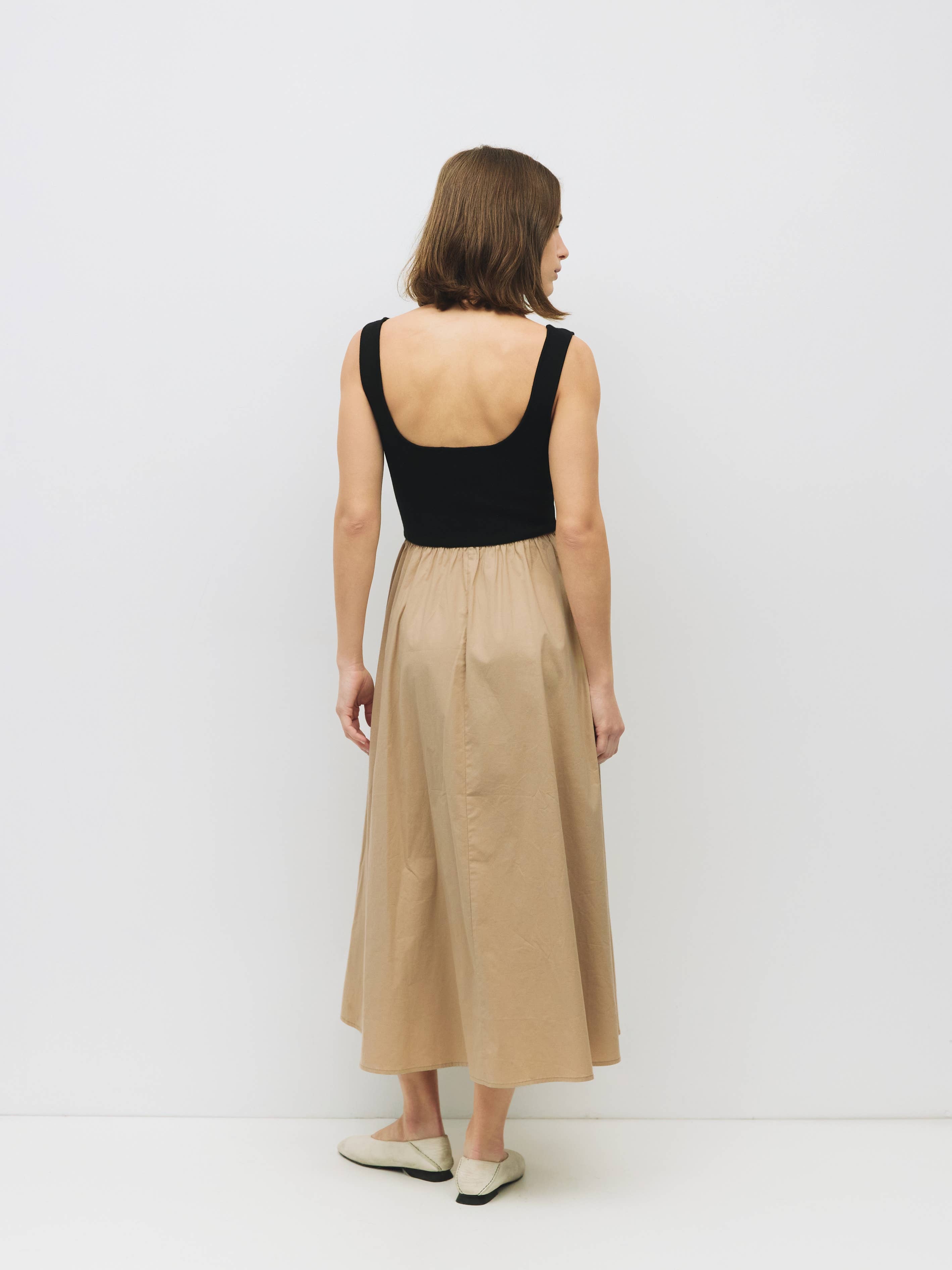 MOD REF - Vendita all'ingrosso Vestito - Donna - The Lucinda Dress | Abito lungo senza maniche con tasche1