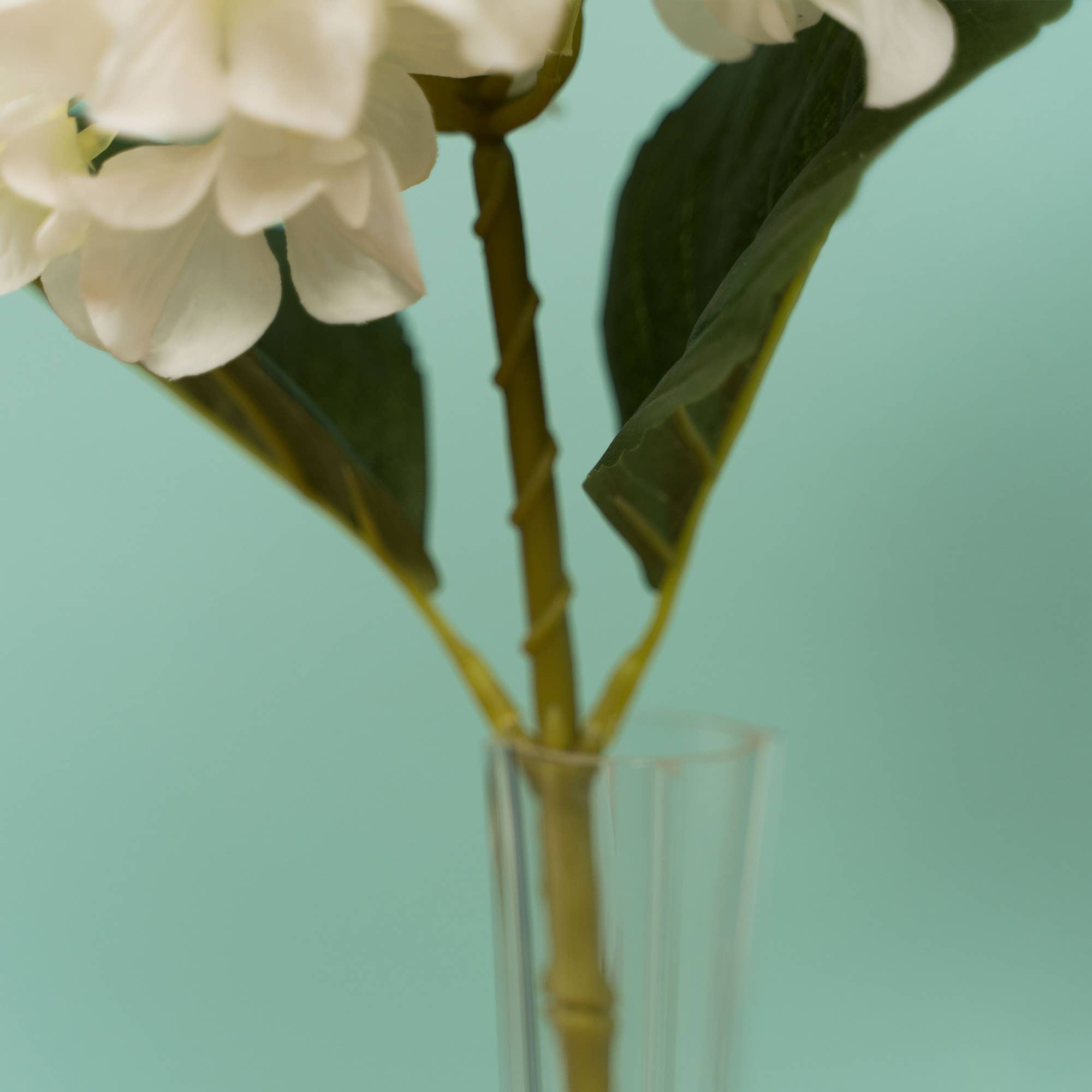 Portofino International Trading, USA - Wholesale Artificial Flowers - Artificial Hydrangea Stem 27" -White9