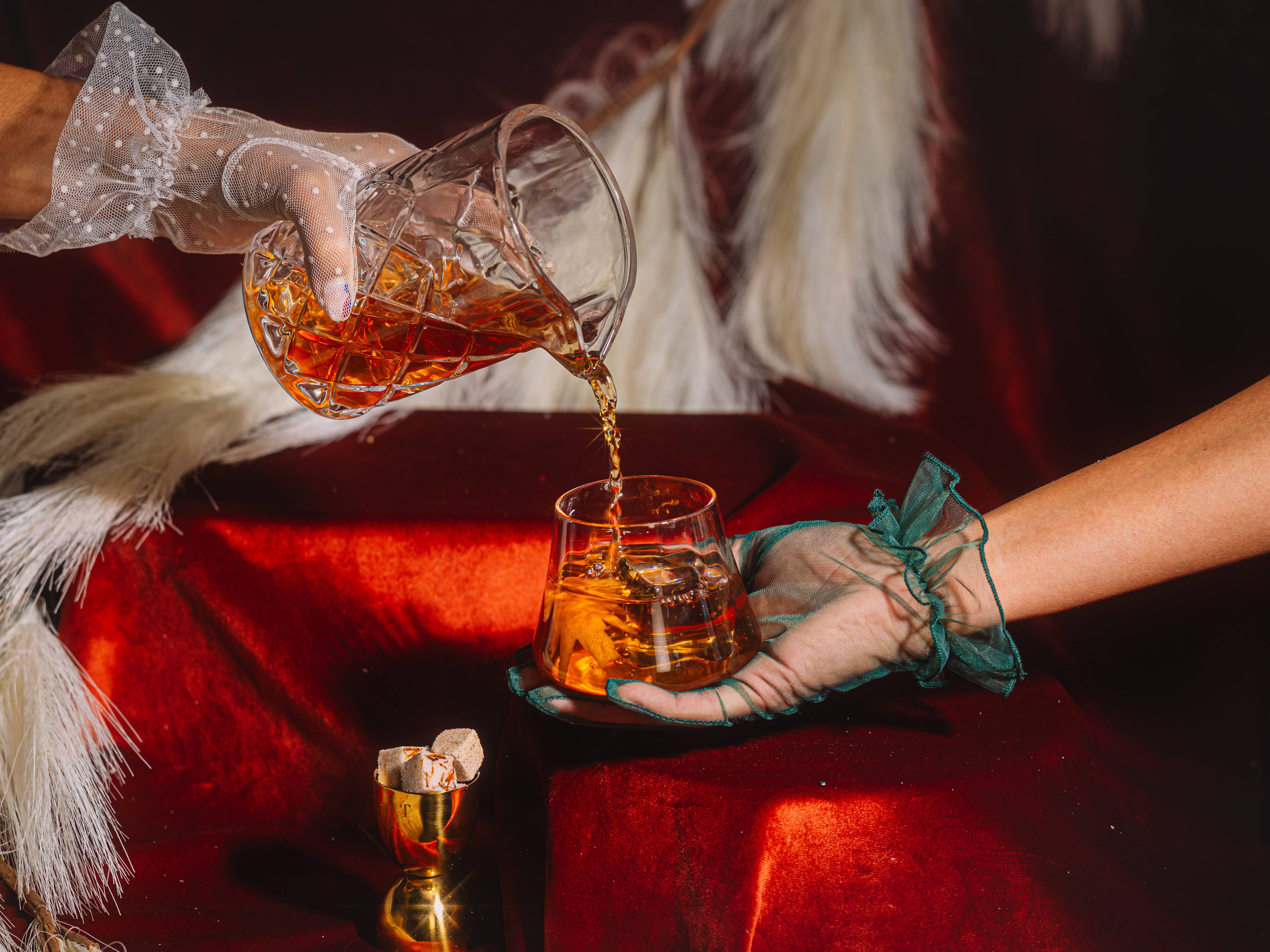 TEASPRESSA | LUXE Mixer Cube - Wholesale Cocktail Mix/Syrup - Holiday Bourbon Old Fashioned Mixer Cube Trio1