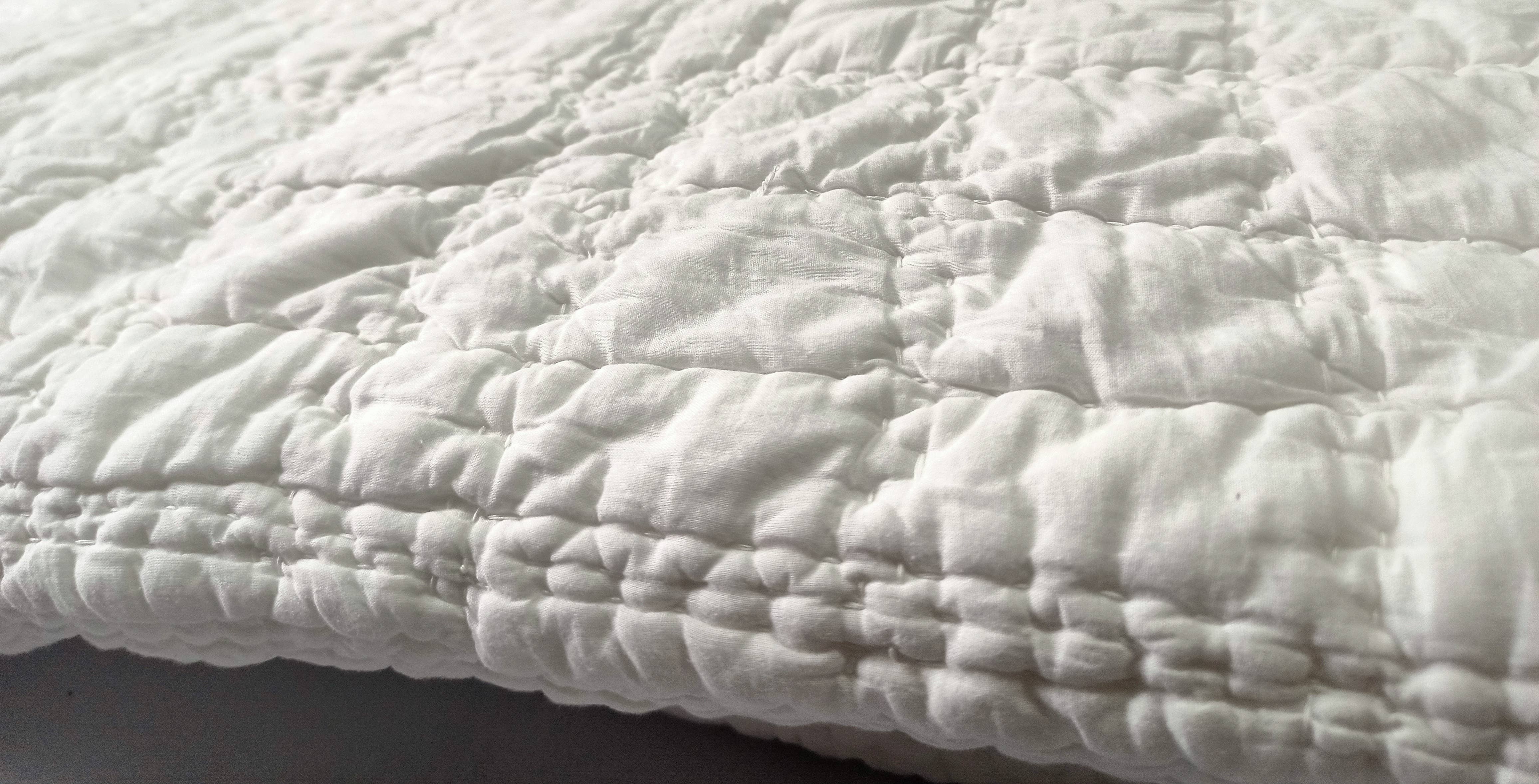 Neem Living - Wholesale Quilt - Check Box Quilt 92"x96"4