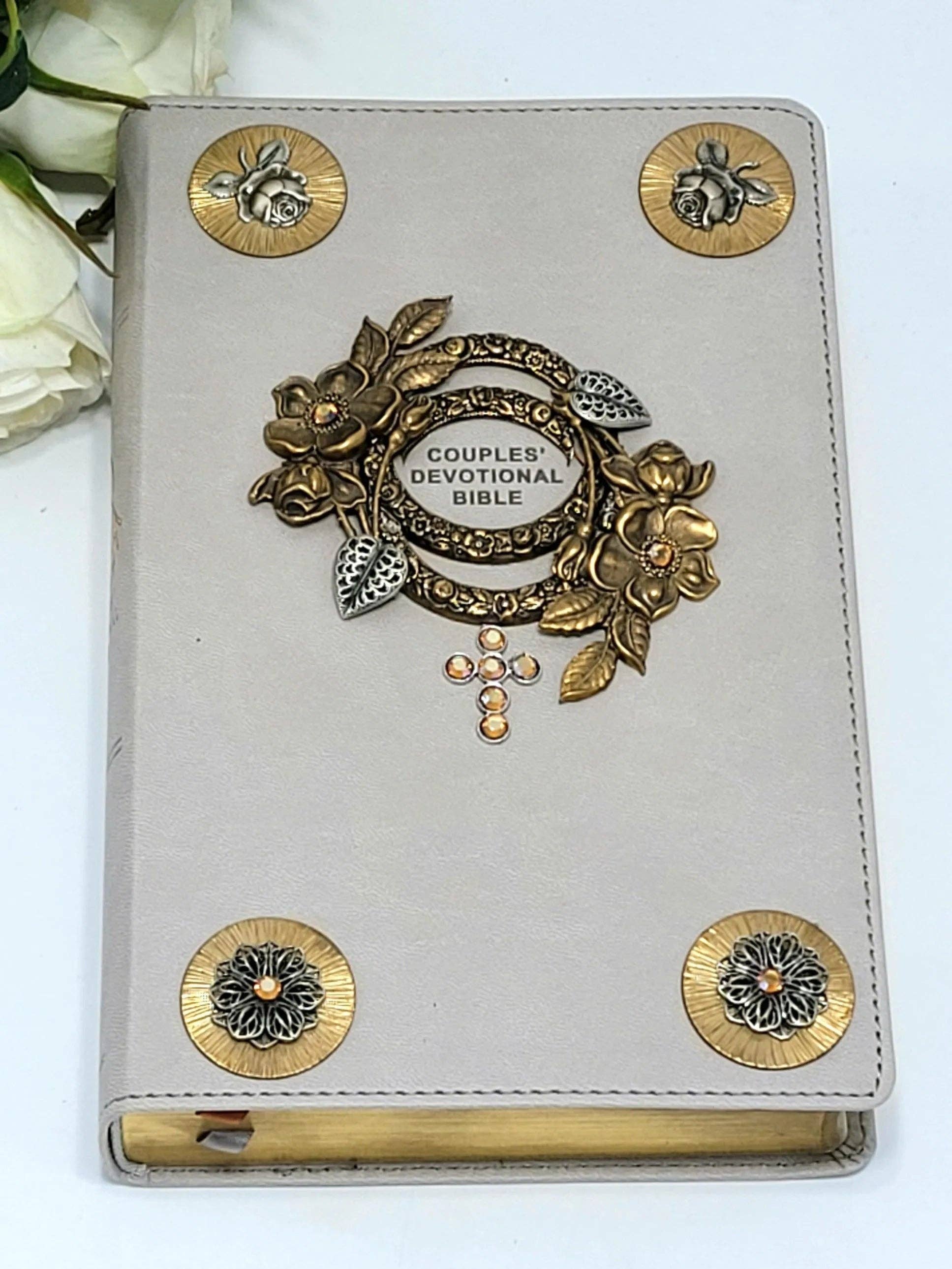 DeMartineau - Wholesale Religion - Jeweled Couples Devotional Encircled Together In Gods Love2