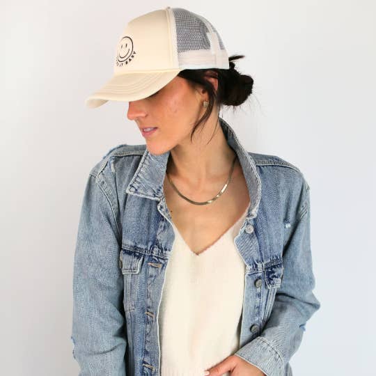 Tag det roligt - Smiley Face Hat for engroshandel hos Good Future Co