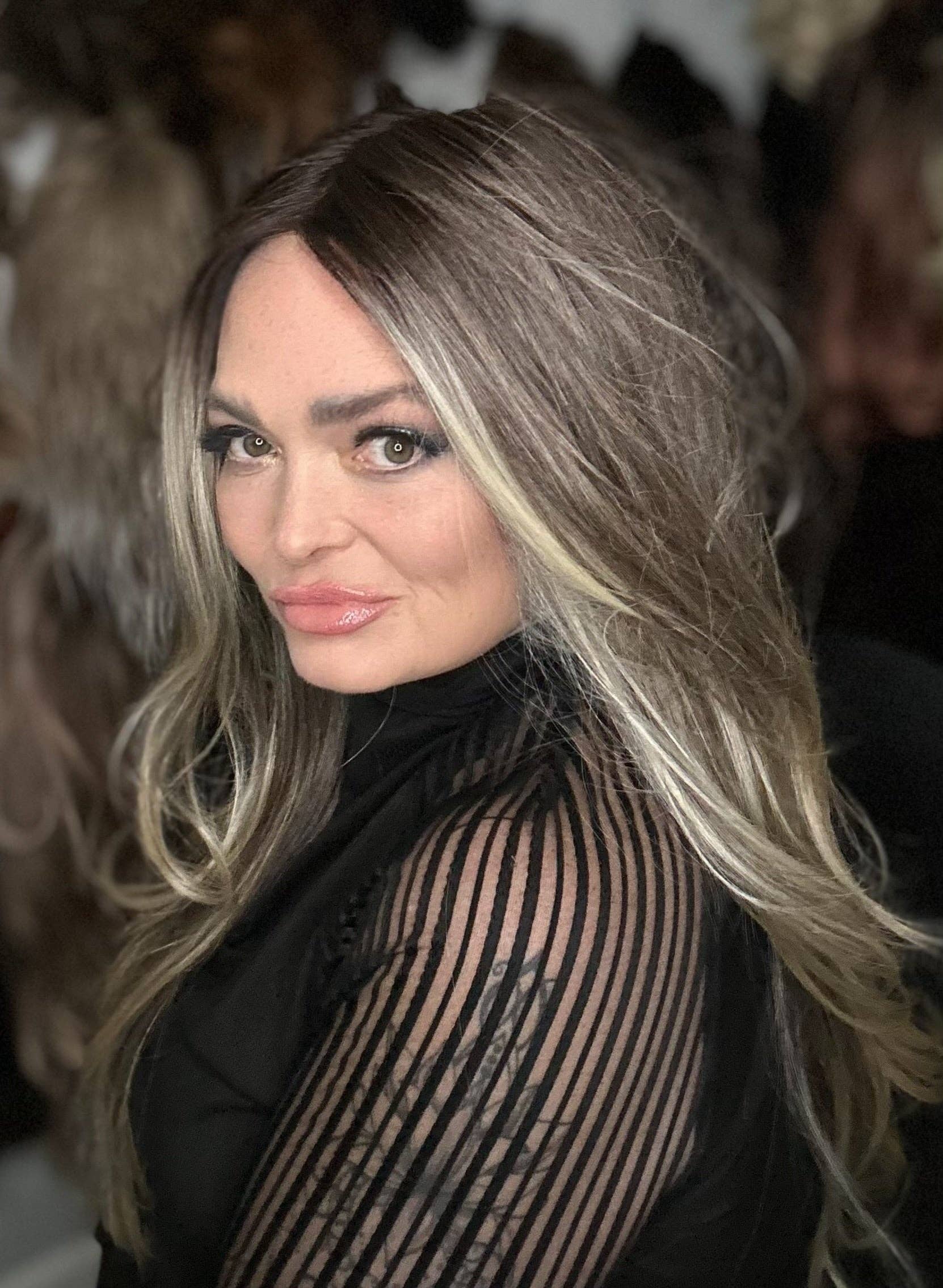 Naomi's Happy Place Shop - Wholesale Hair Extensions - TRIXIE Mono3