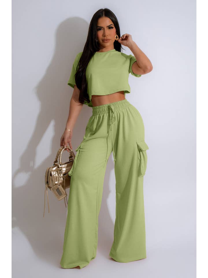 5besties inc - Wholesale Lounge Set - Women's - ROUND NECK CROP TOP & PANTS SET2
