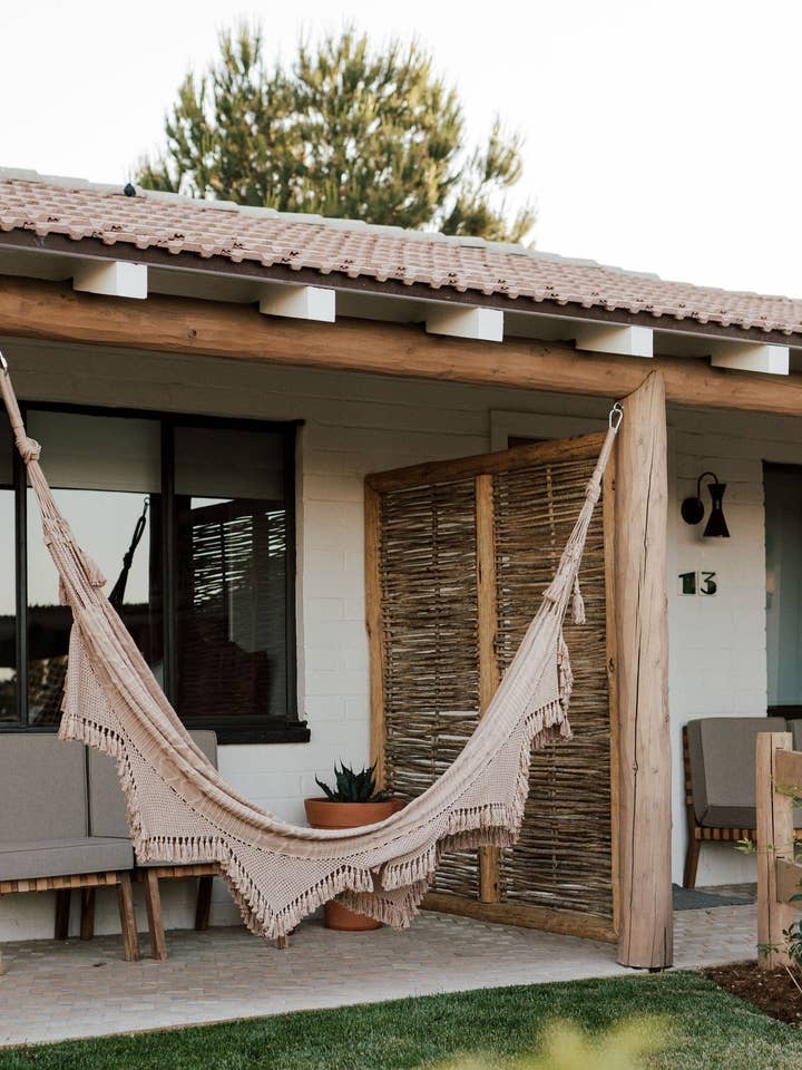 Handwoven Bolivian Hammock for wholesale by Nomada Deco