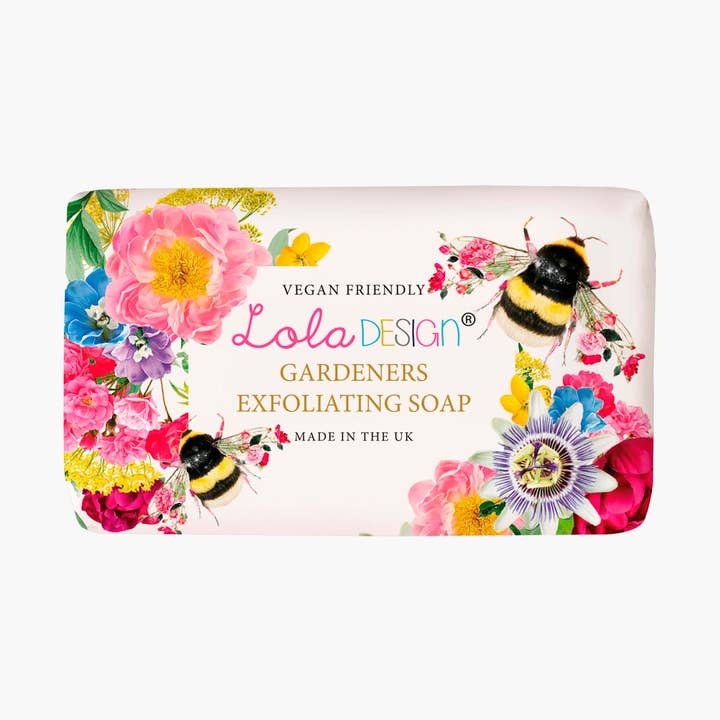 Lola Design Ltd - Wholesale Bar Soap - Gardeners exfoliating Vegan friendly Bee soap bar0