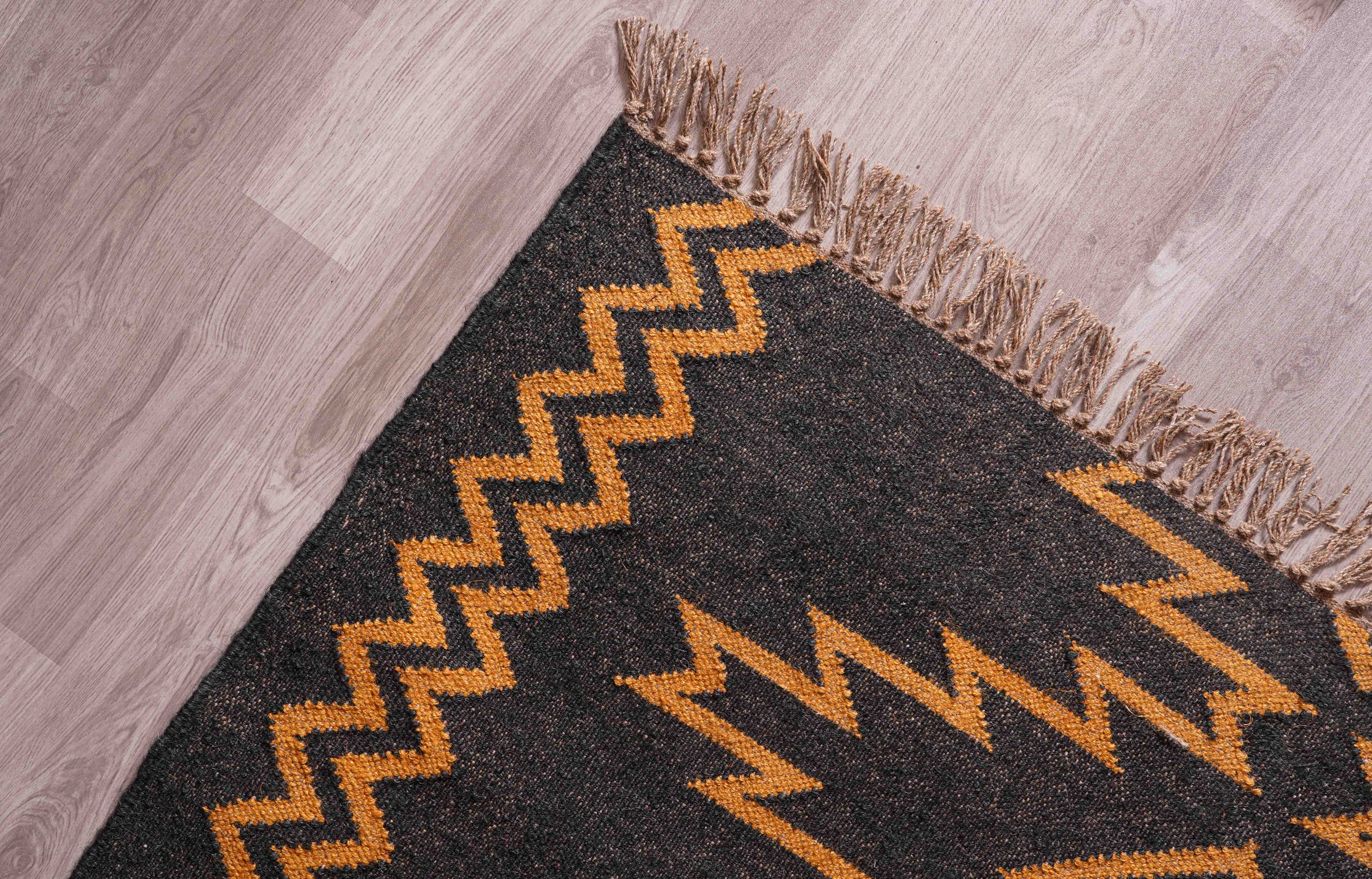Chouhan Rugs - Wholesale Area Rug - Indian Handmade Black Kilim Jute Rug With Yellow Design Rug6