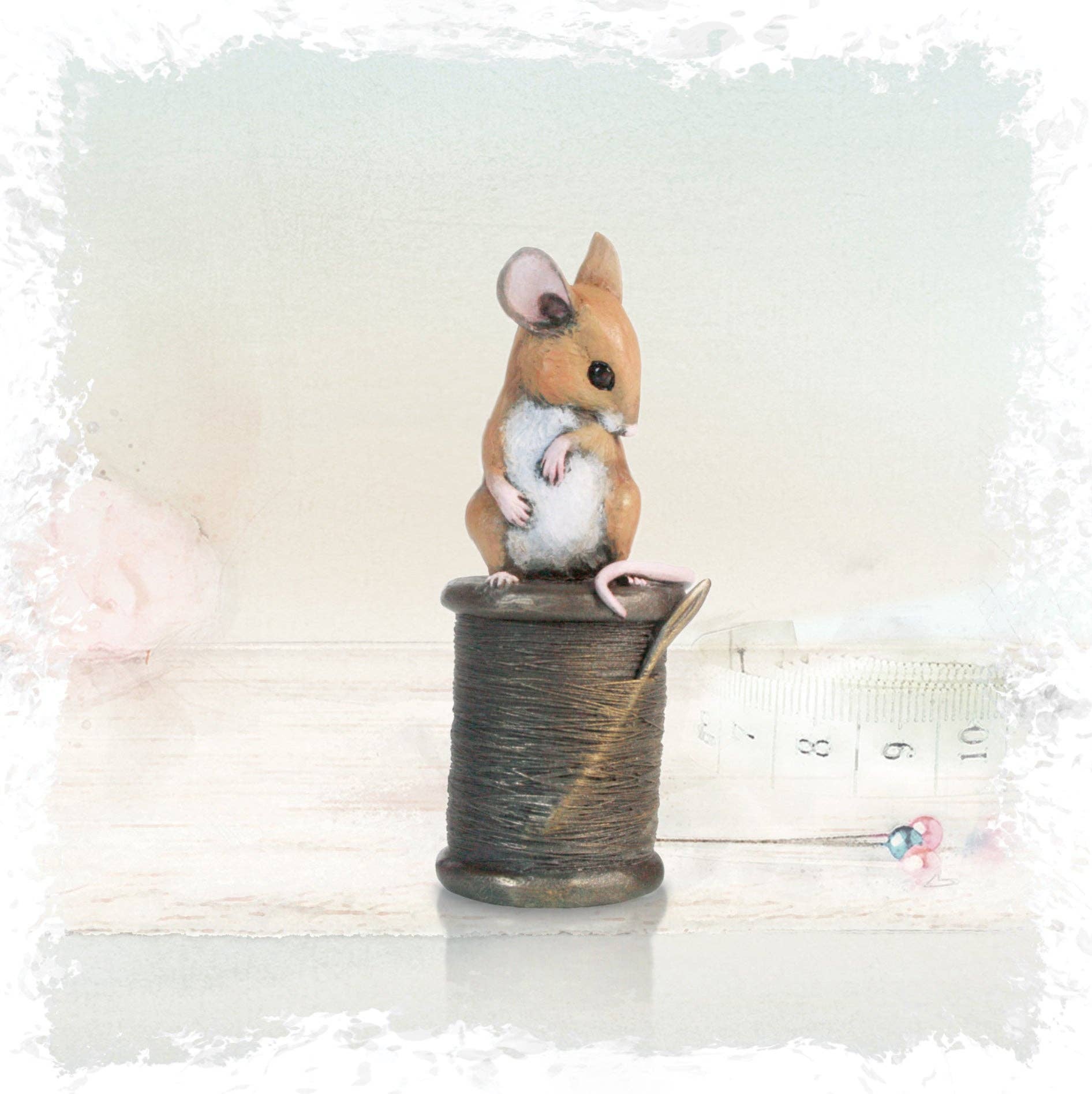 Richard Cooper Bronze - Wholesale Decorative Figurine - Cotton Reel - Cold Cast Bronze Mouse (230BR)1