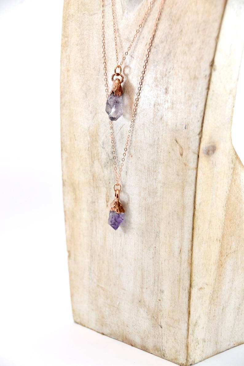 Daddy Daughter Jewelry - Vendita all'ingrosso Collana con ciondolo/pendaglio - Collana con punta di ametista in rame | Collana in oro rosa 14 carati5