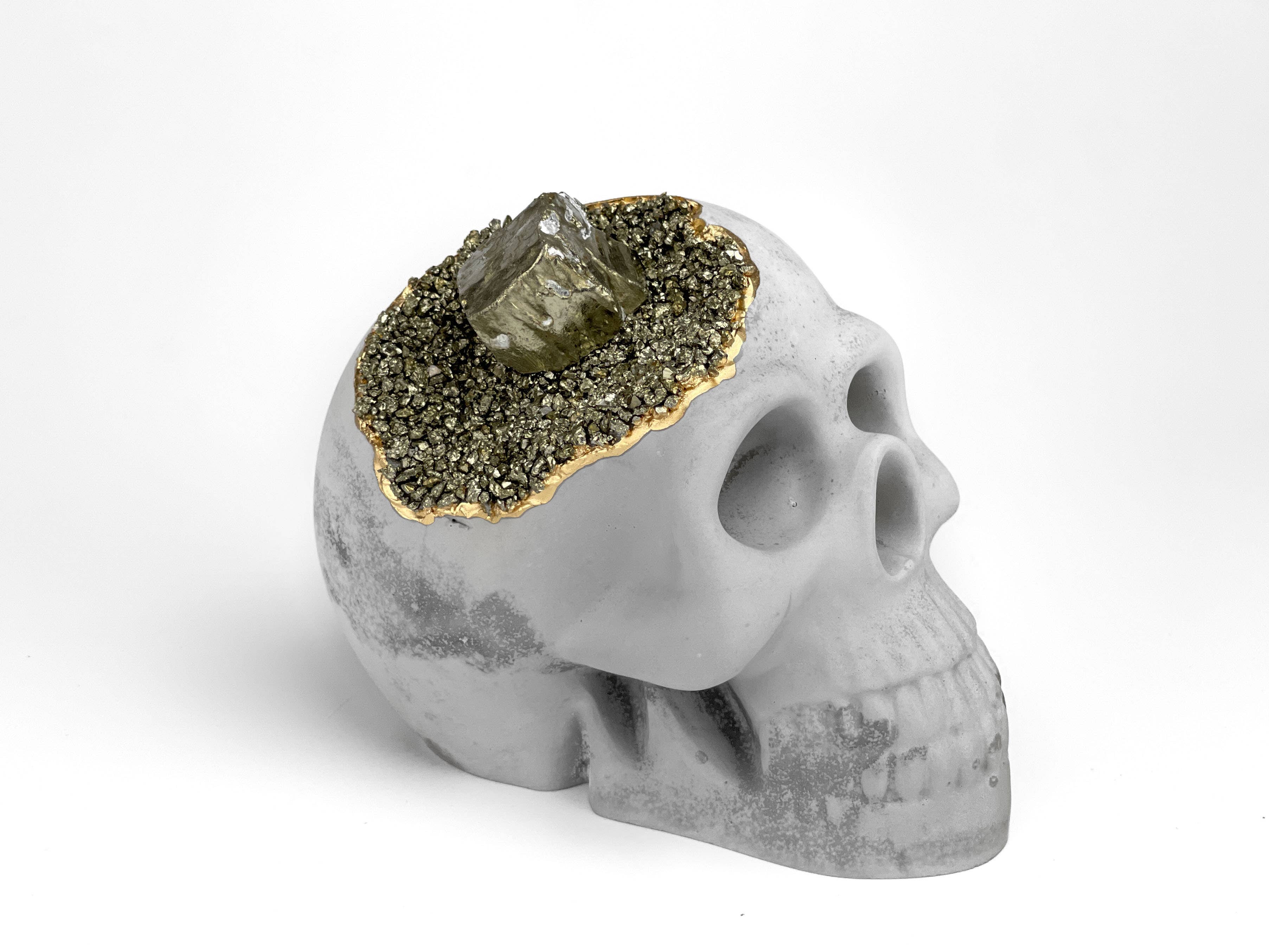 Planters Made in the USA - Wholesale Decoratief beeldje - Groot schedelbeeld van rozenkwarts en natuurlijke kristallen12